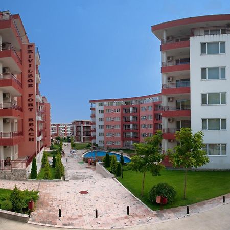 Privilege Beach Apartments 스베티 블라스 외부 사진